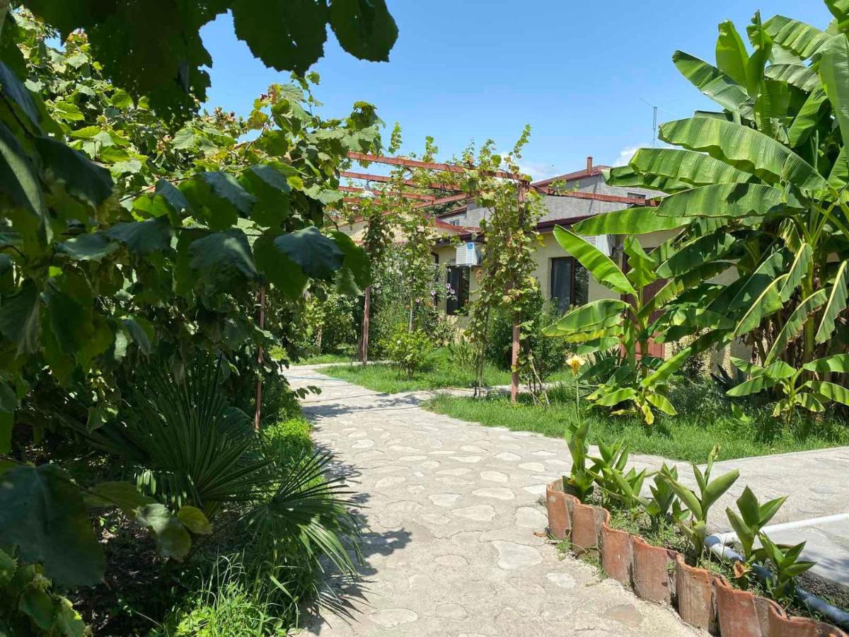 Hotel Villa Eniseli Kültér fotó
