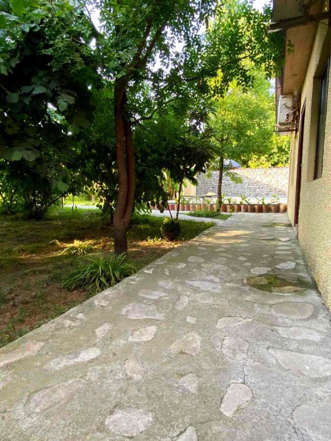 Hotel Villa Eniseli Kültér fotó