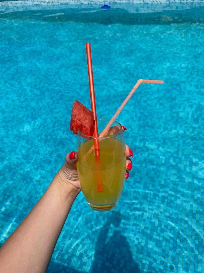 Hotel Villa Eniseli Kültér fotó