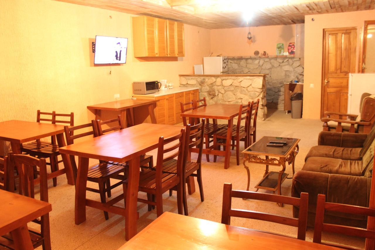 Hotel Villa Eniseli Kültér fotó